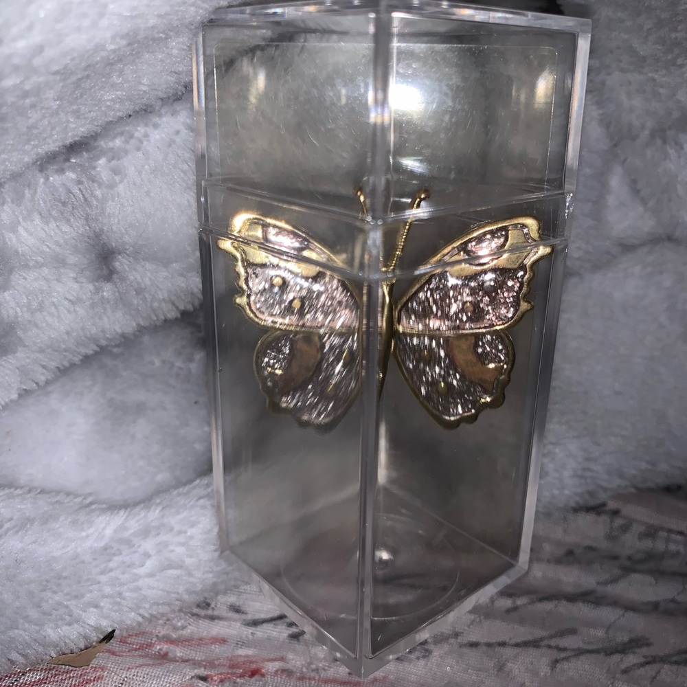Cute butterfly pin